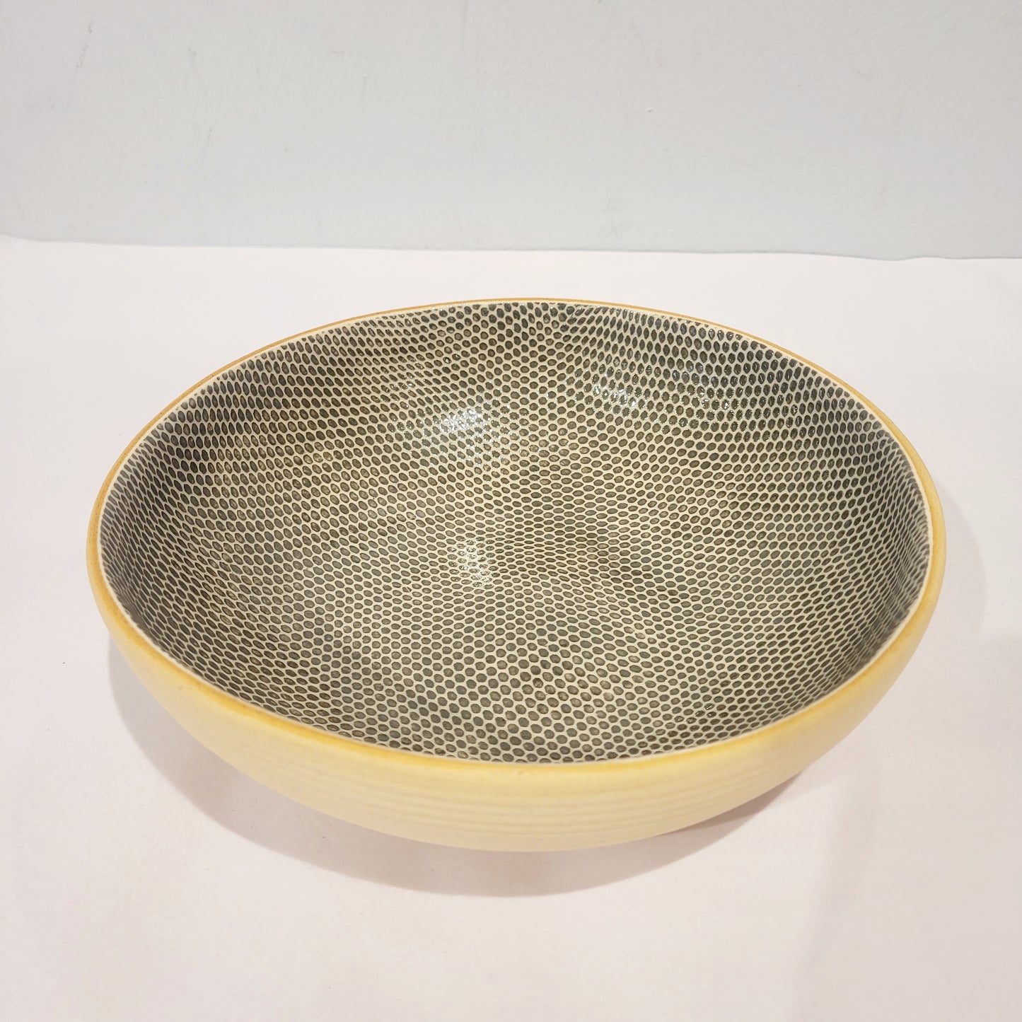 Terrafirma Ceramics - Charcoal Honeycomb 8” Bowl