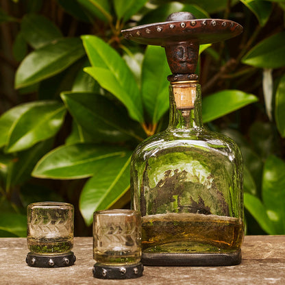 Tito “Sombrero” Decanter