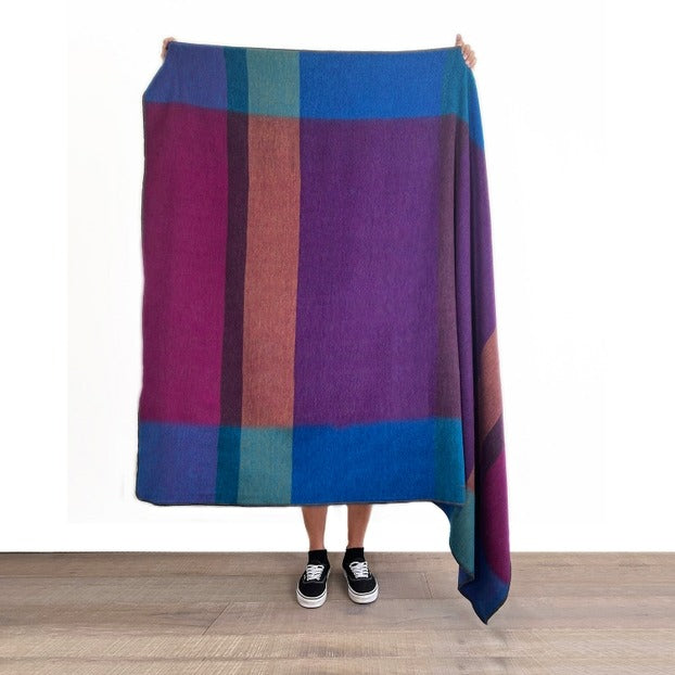 New! Grapevine Alpaca Throw