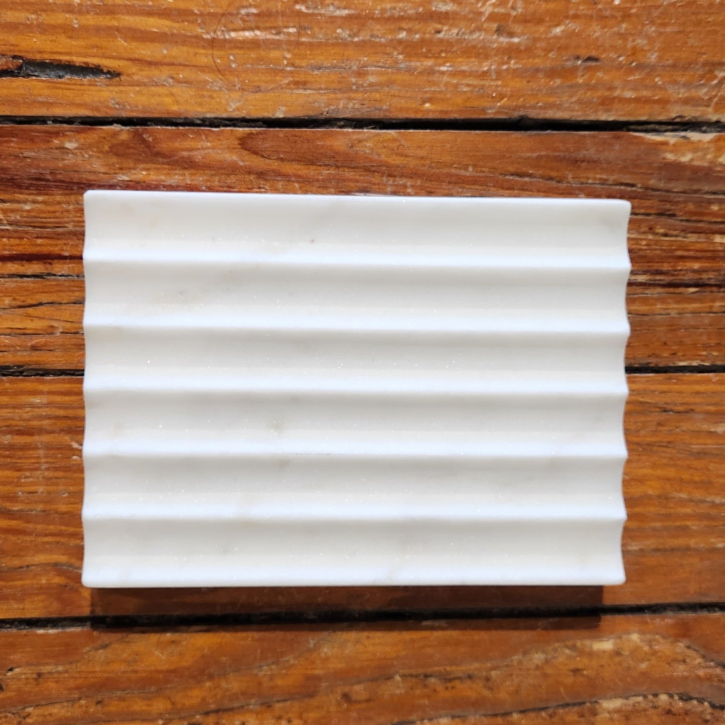 Marble Fluted Rectangle Soap Dish 4"x4.5"